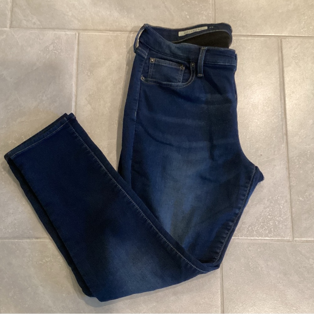 Gap Girlfriend Skinny Jeans